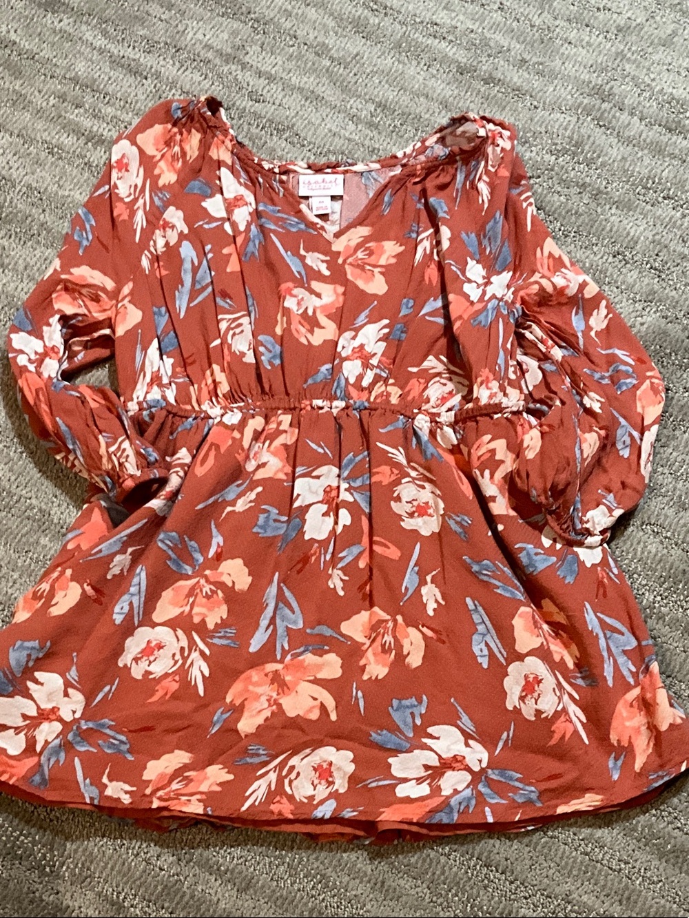 Isabel Maternity by Ingrid & Isabel Rust Floral V-Neck Tunic with Blue Accents